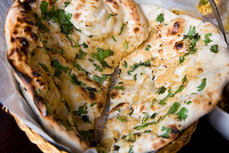 GARLIC CHESSE NAAN