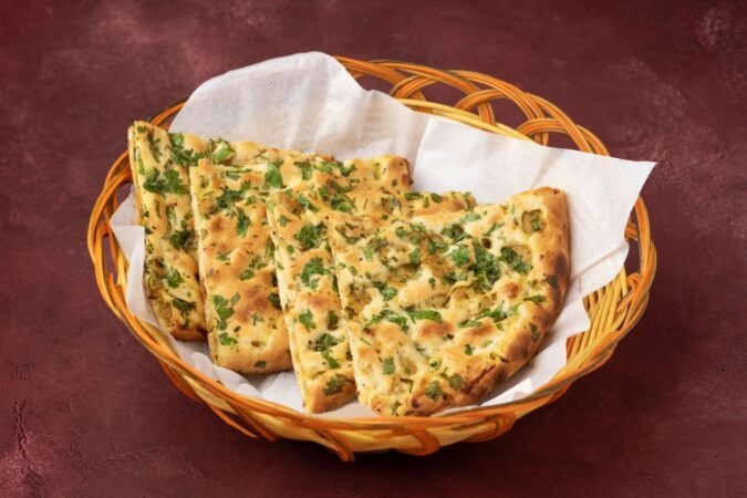 KEEMA NAAN